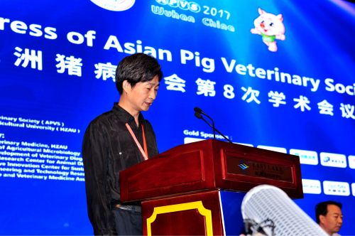 副校长高翅致辞